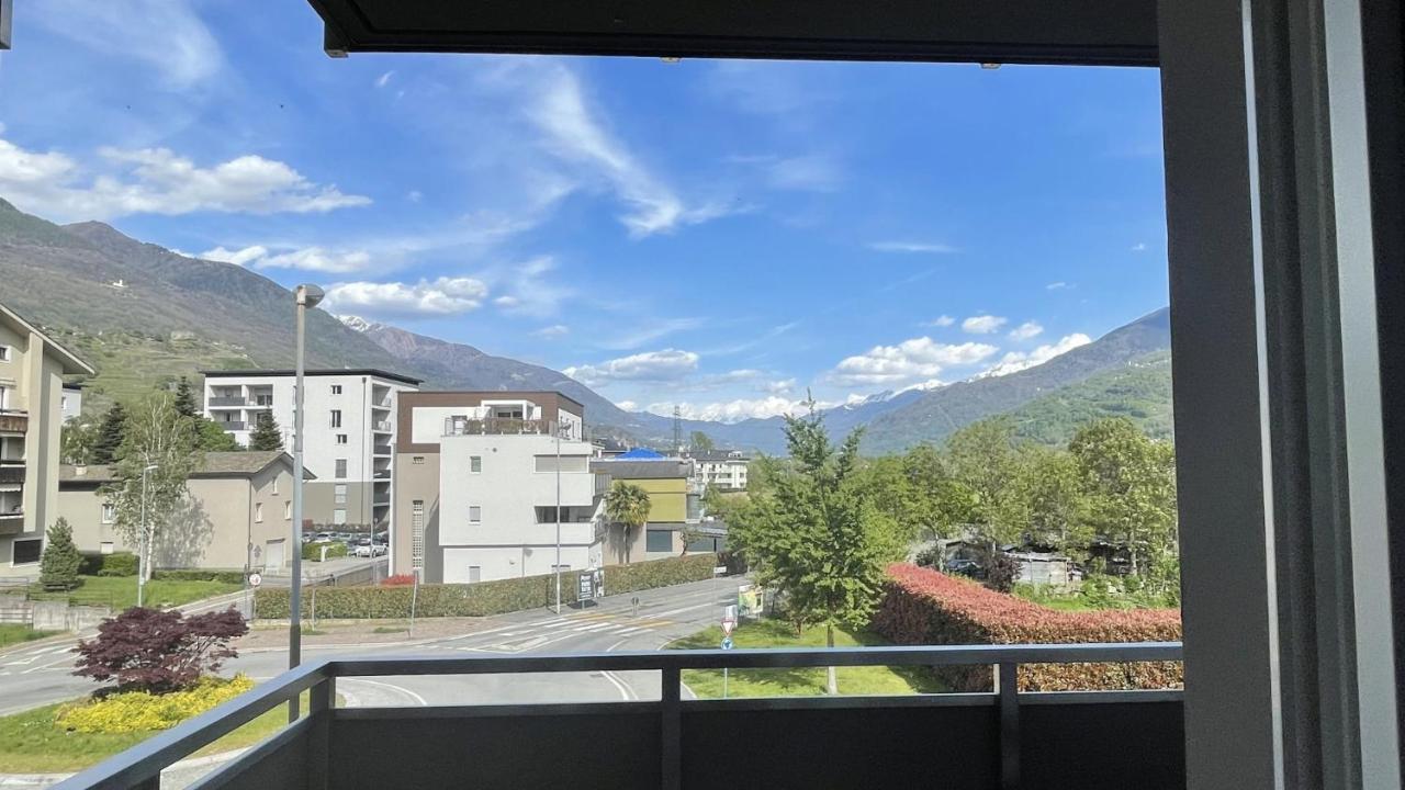 Appartamento La Baita Case Sondrio Fiume - Affitti Brevi Italia Ngoại thất bức ảnh