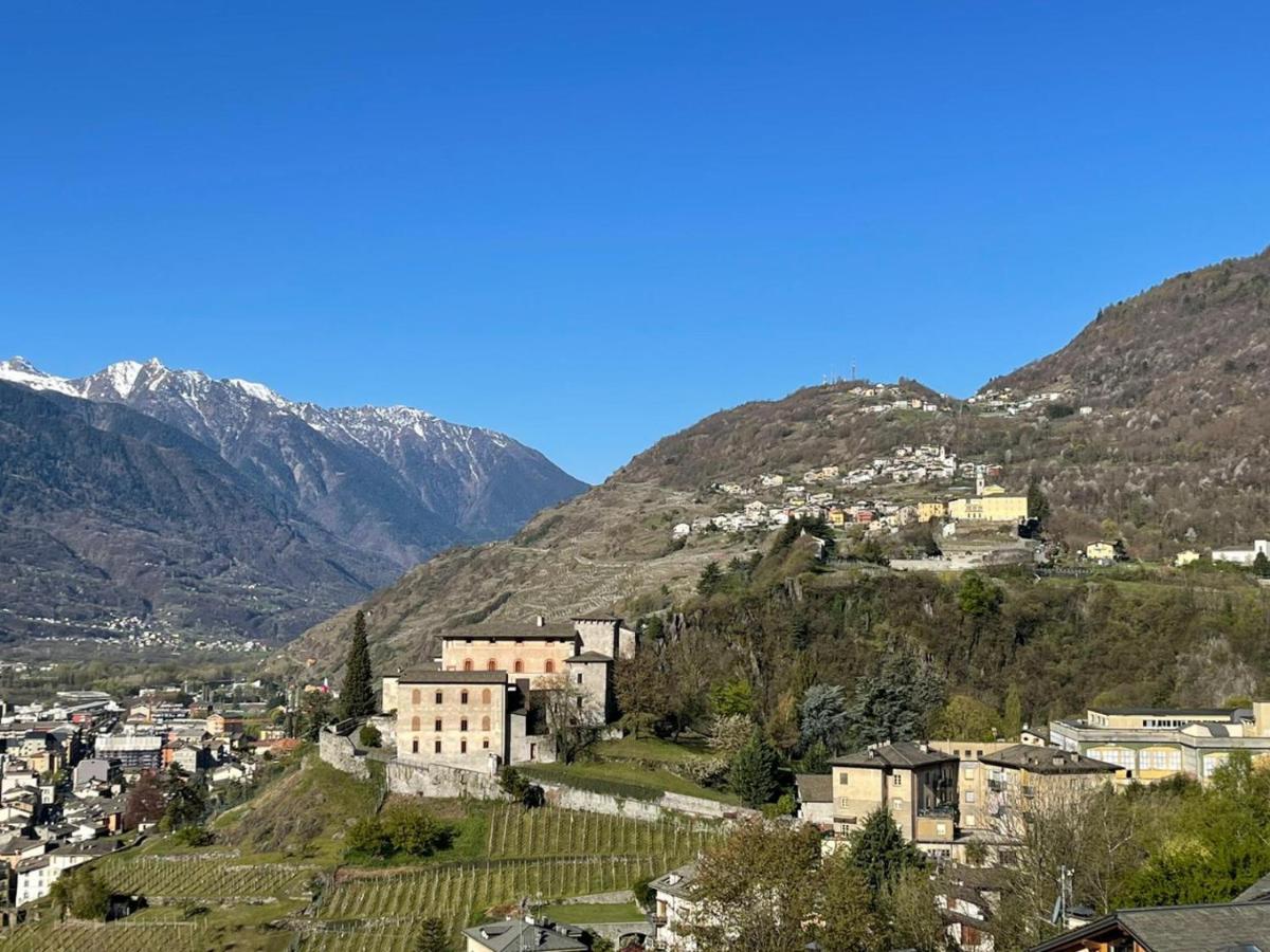 Appartamento La Baita Case Sondrio Fiume - Affitti Brevi Italia Ngoại thất bức ảnh